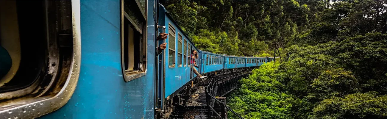 train-rides-sri-lanka